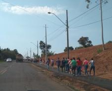 Execução de ciclovia na PR-082, em Terra Boa