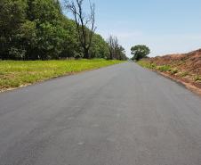 Foto da PR-464 após os serviços no pavimento