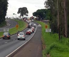 Rodovia BR-369 com congestionamento, em Cambé