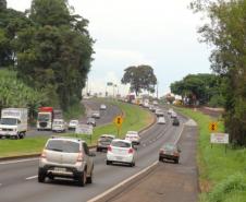 Rodovia BR-369 com congestionamento, em Cambé