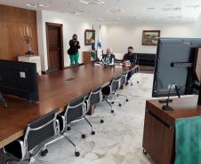Diretor-geral do DER, Fernando Furiatti, apresentou um panorama da infraestrutura paranaense, destacando medidas inovadoras sendo planejadas e em desenvolvimento