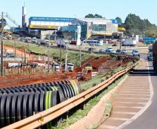 Andamento das obras no trevo Cataratas, em Cascavel