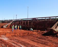 Andamento das obras no trevo Cataratas, em Cascavel