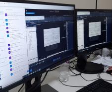 Computadores em uso no DER
