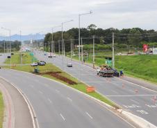 Paraná em Obras - Nova iluminação da Rodovia João Leopoldo Jacomel (PR 415)