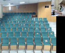 Sessão de abertura de envelopes online
