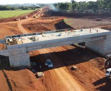 Obras da rodovia de acesso