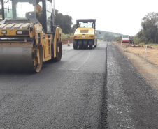 Pavimentação da PR-239 entre Pitanga e Mato Rico