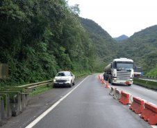Serviços de operação de tráfego do DER/PR na BR-277