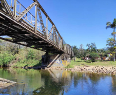 Ponte Rio Nhundiaquara em Morretes