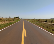PR-464, entre Paranacity e Paranapoema