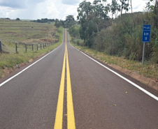 PR-680 entre Douradina e Maria Helena, com serviços de sinalização