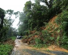 Deslizamento de terra na Estrada da Graciosa