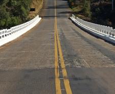 Ponte Rio Pinhão - PR-170 no limite entre Guarapuava e Pinhão