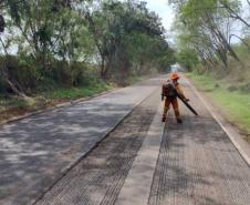 Serviços Proconserva na PR-576 Aparecida do Ivaí