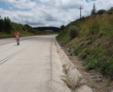 Serviços da obra de whitetopping na PRC-280