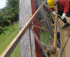 Reforma da Ponte metálica em Porto de Cima