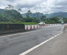 Serviços emergenciais na BR-277