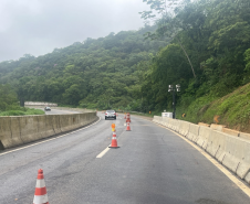 Serviços emergenciais na BR-277