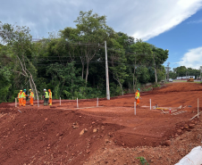 Tubulões km 2+860 montagem de gabarito