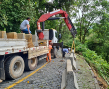 Implantação de barreiras New Jersey