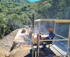 Serviços no km 7 da Estrada da Graciosa