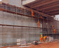 Obras de duplicação da PR-323 em Umuarama