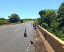 PR-444 Limpeza e pintura de ponte