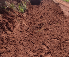 PR-682 limpeza de caixas de contenção