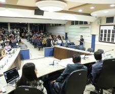 Audiência pública sobre nova contratação do ferry boat de Guaratuba.