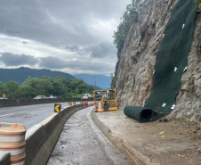 BR-277 serviços de contenção no km 41