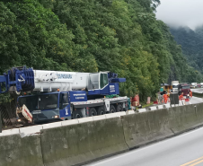 BR-277 serviços de contenção no km 41