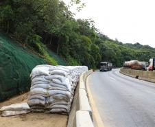 Serviços na BR-277