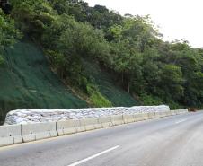 Serviços na BR-277