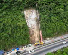 Serviços na BR-277