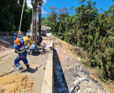 Obras no km 7