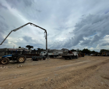 Canteiro de obras do novo viaduto da BR-376 em São José dos Pinhais