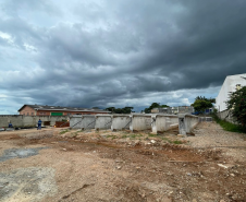Canteiro de obras do novo viaduto da BR-376 em São José dos Pinhais