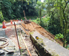Serviços de recuperação da Estrada da Graciosa