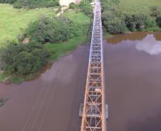 Ponte do Rio da Várzea entre a Lapa e Campo do Tenente