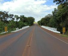 Ponte Rio dos Padres PR-239 no limite entre Jesuítas e Iracema do Oeste
