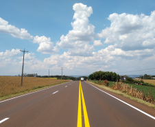 PR-281 - entre São Jorge do Oeste e entroncamento PR-493