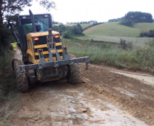 Serviços de conservação de via não pavimentada na PR-511
