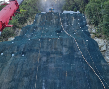 Obras no km 41 da BR-277