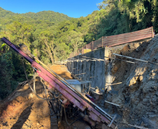 Obras na Estrada da Graciosa - km 7