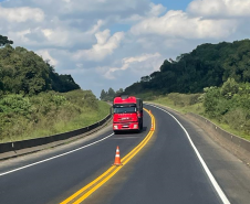 Serviços do Integra Paraná na PR-151, entre Jaguariaíva e Piraí do Sul