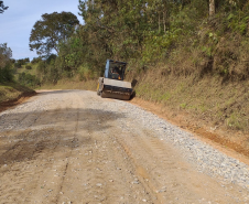 Conservação de trecho não pavimentado da PR-092