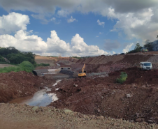 Contorno de Jandaia do Sul - drenagem - galeria e canal de escoamento em gabião