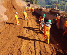 Recuperação da PR-182 em Salgado Filho