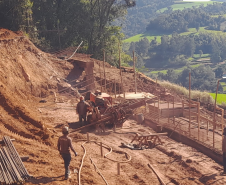 Recuperação da PR-182 em Salgado Filho